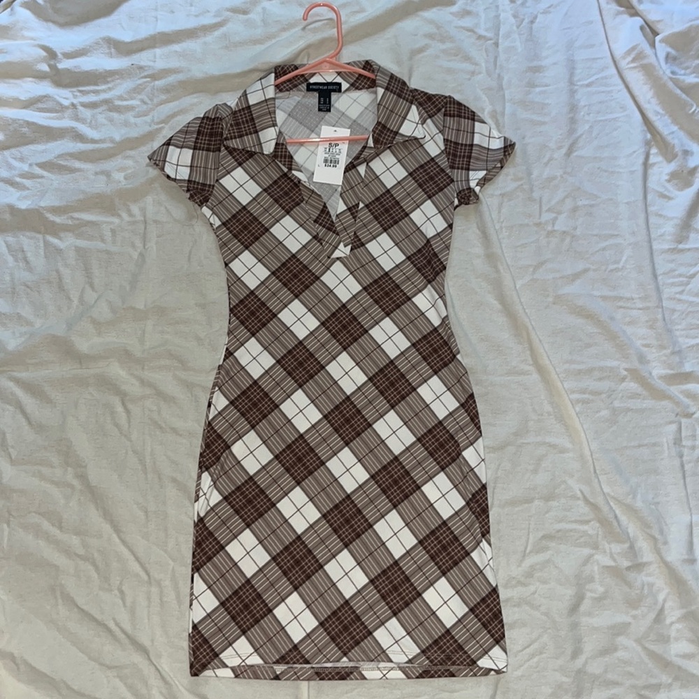 Juniors/Womens Brown Plaid Collared Bodycon Dress